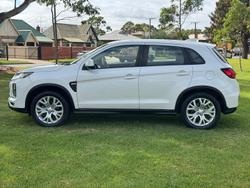 2020 Mitsubishi ASX ES