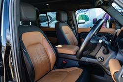 2022 Land Rover Defender 110 D300 X