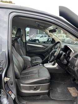 2016 Isuzu MU-X LS-T