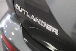 2026 Mitsubishi Outlander LS