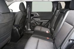 2022 Mitsubishi Outlander LS