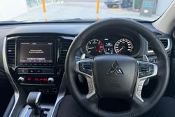 2022 Mitsubishi Pajero Sport GLS