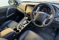 2022 Mitsubishi Pajero Sport GLS