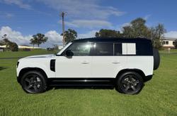 2025 Land Rover Defender 110 D350 X-Dynamic SE