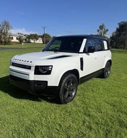 2025 Land Rover Defender 110 D350 X-Dynamic SE