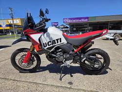 2025 Ducati Desert X Rally