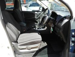 2021 Isuzu MU-X LS-U