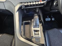 2018 Peugeot 3008 GT Line P84 MY18 Pearl White