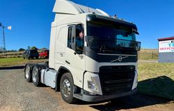 2022 Volvo Fm Series FM11 WHITE