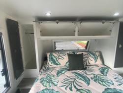 2016 Regent Discoverer 20'6