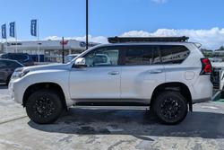 2022 Toyota Landcruiser Prado VX