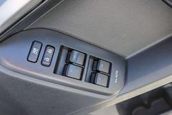 2022 Toyota Landcruiser Prado VX