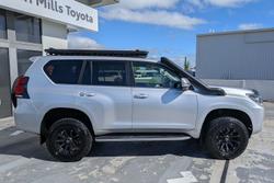 2022 Toyota Landcruiser Prado VX