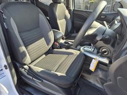 2021 Nissan Navara SL