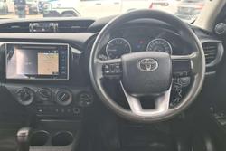 2018 Toyota Hilux SR