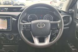 2018 Toyota Hilux SR