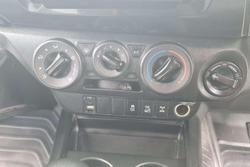 2018 Toyota Hilux SR
