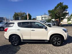 2021 Isuzu MU-X LS-T