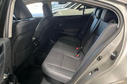 2021 Lexus ES ES300h Luxury