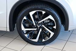 2023 Mitsubishi Outlander Exceed Tourer