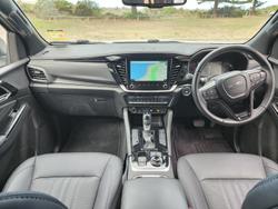 2025 Isuzu MU-X LS-T