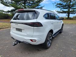 2025 Isuzu MU-X LS-T