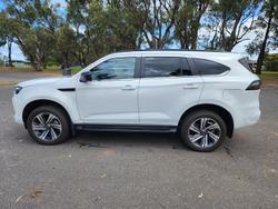 2025 Isuzu MU-X LS-T