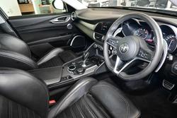 2019 Alfa Romeo Giulia Veloce