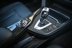 2016 BMW 3 Series 318i Sport Line