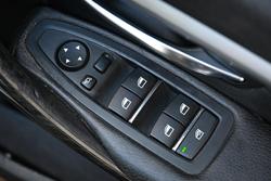 2016 BMW 3 Series 318i Sport Line