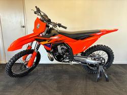 2026 Ktm 250 SX Orange