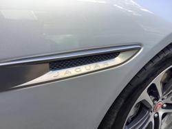 2019 Jaguar XE P300 R-Dynamic SE