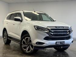 2021 Isuzu MU-X LS-T