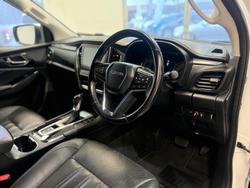 2021 Isuzu MU-X LS-T