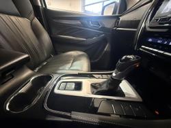 2021 Isuzu MU-X LS-T