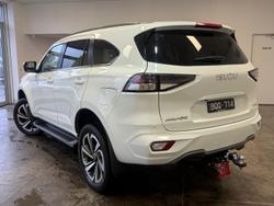 2021 Isuzu MU-X LS-T