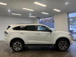 2021 Isuzu MU-X LS-T