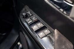 2017 Toyota Hilux SR5