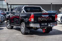 2017 Toyota Hilux SR5
