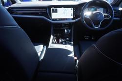 2024 Volkswagen Touareg 210TDI R-Line