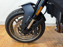 2024 CFMoto NK ADVANCE WHITE