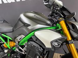 2026 Kawasaki Z900 SE GREEN
