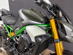 2026 Kawasaki Z900 SE GREEN