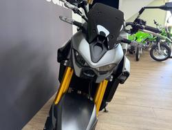 2026 Kawasaki Z900 SE GREEN