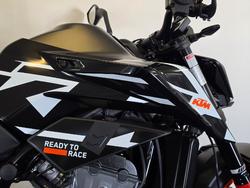2023 Ktm 890 DUKE GP Black