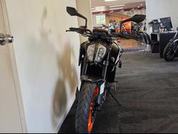 2023 Ktm 890 DUKE GP Black