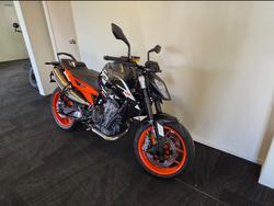 2023 Ktm 890 DUKE GP Black