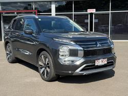 2025 Mitsubishi Outlander Exceed
