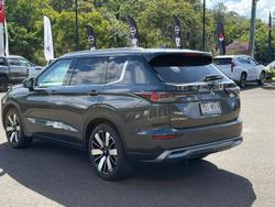 2025 Mitsubishi Outlander Exceed