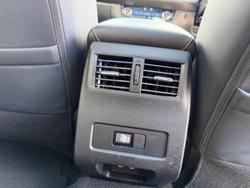 2025 Mitsubishi Outlander Exceed